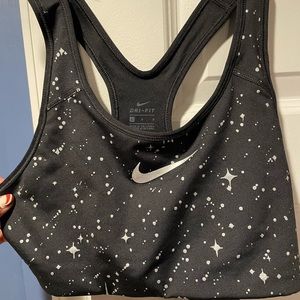 Nike Swoosh Bra